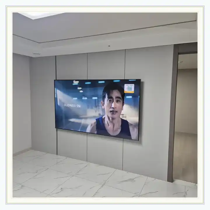 벽걸이TV 거치대 참고 사진 · 브라운스톤 인터포레 설치 조건