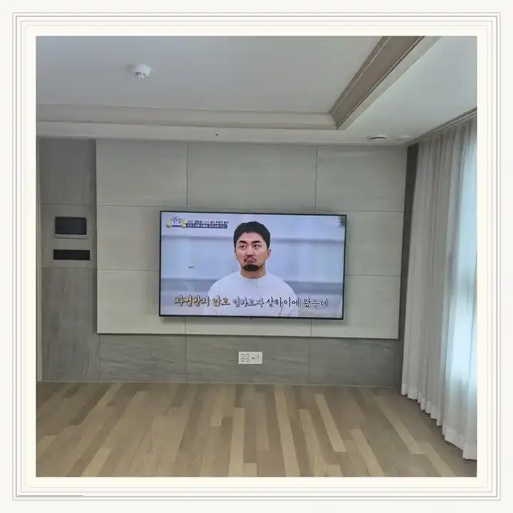 벽걸이TV 거치대 참고 사진 · 평택역 경남아너스빌 디아트 설치 조건